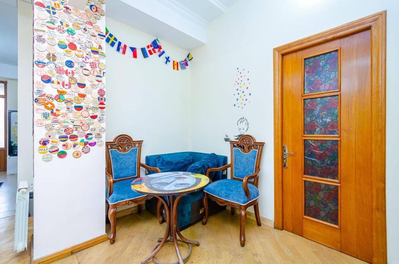 Areva Hostel & Apartment Jerevan Eksteriør bilde